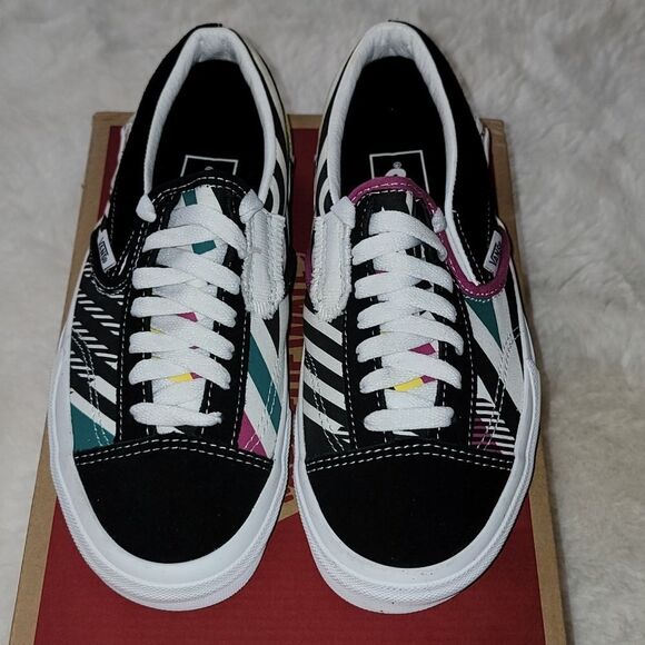 Vans Slip On Cap 'Juxtapoze Pack' Multicolor Sneaker Shoes Size Women 7 Men 5.5 - Picture 3 of 15